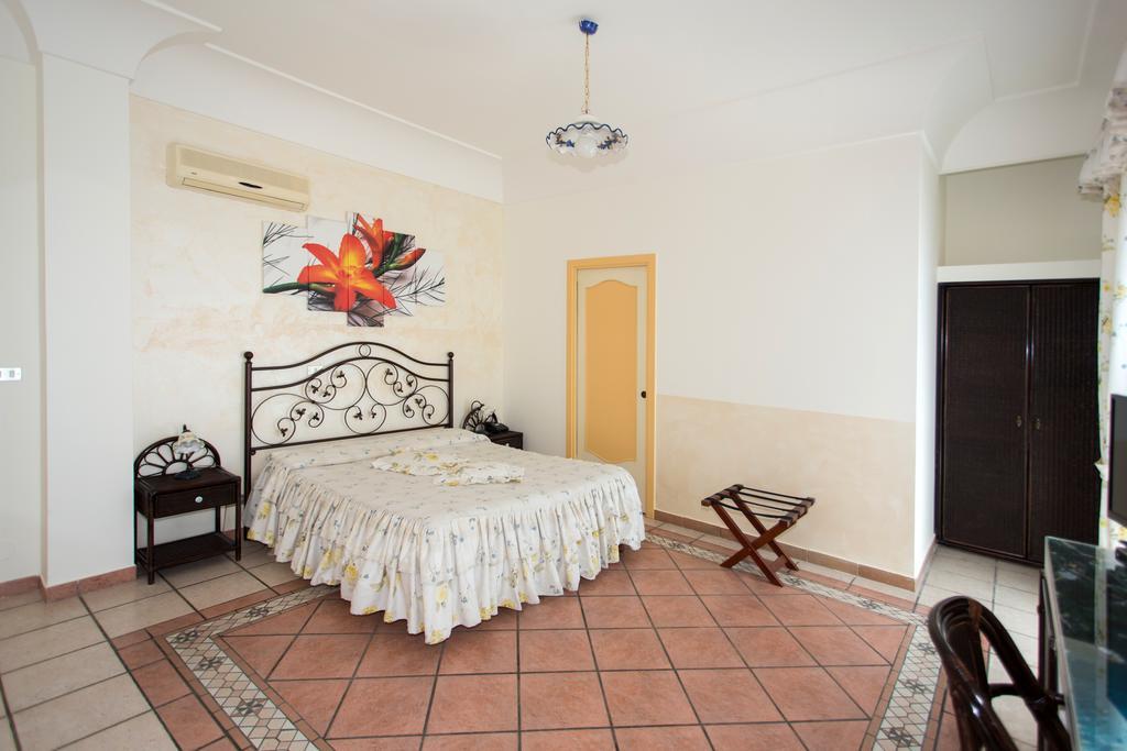 Fico D'India Relais Hotel Furore Ruang foto