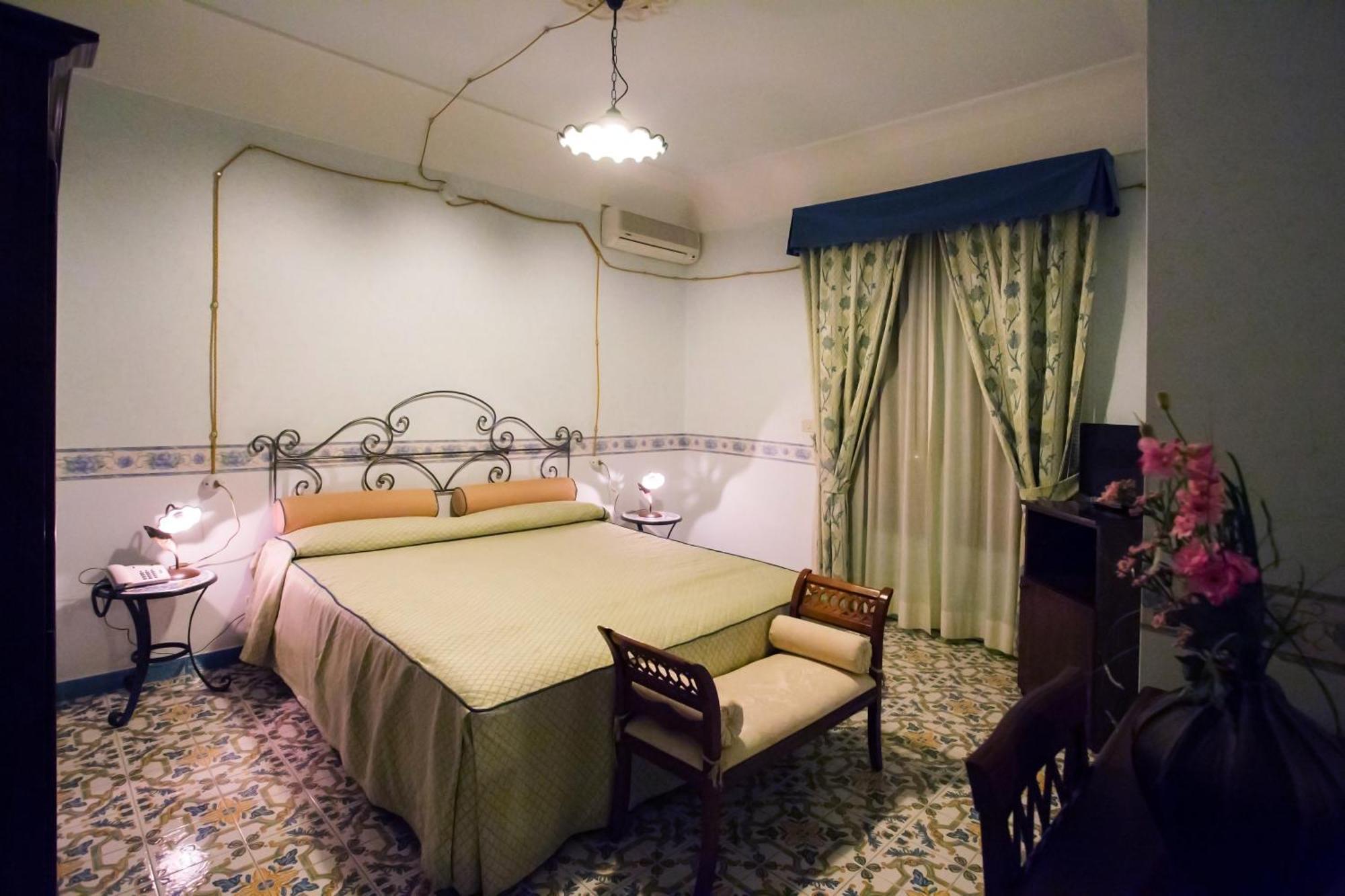 Fico D'India Relais Hotel Furore Ruang foto