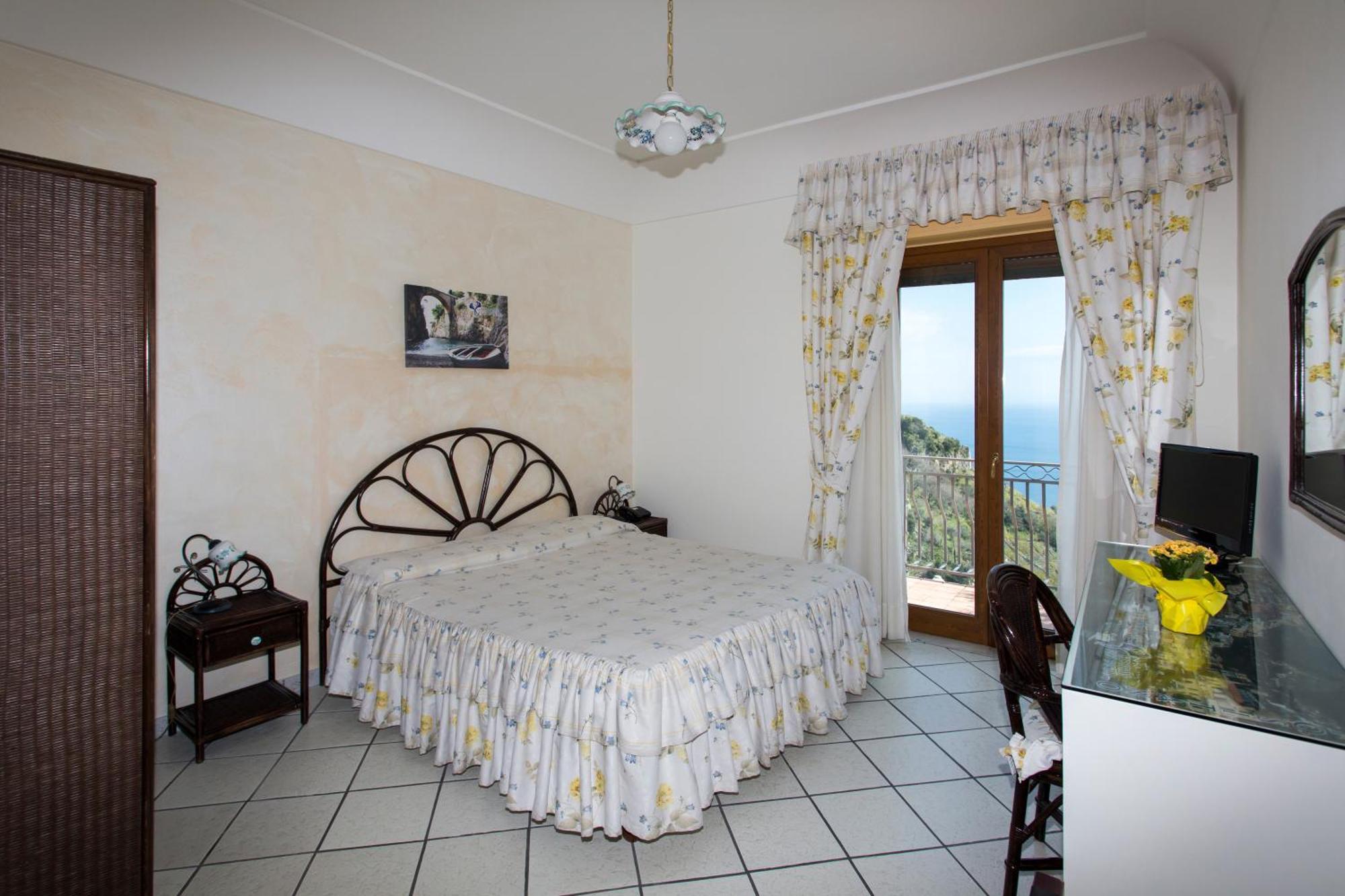 Fico D'India Relais Hotel Furore Ruang foto