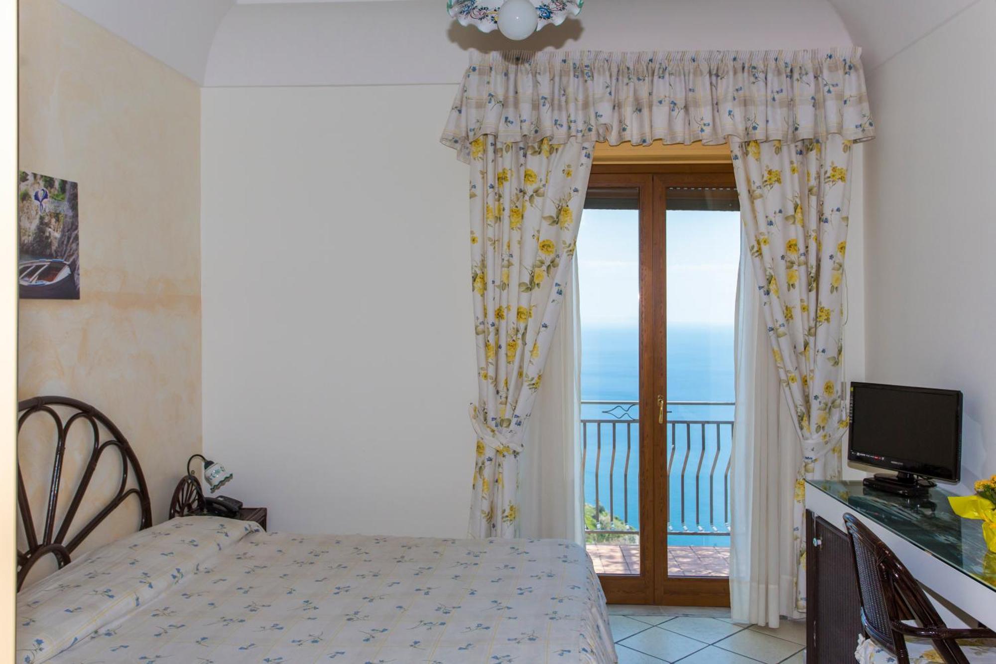 Fico D'India Relais Hotel Furore Ruang foto