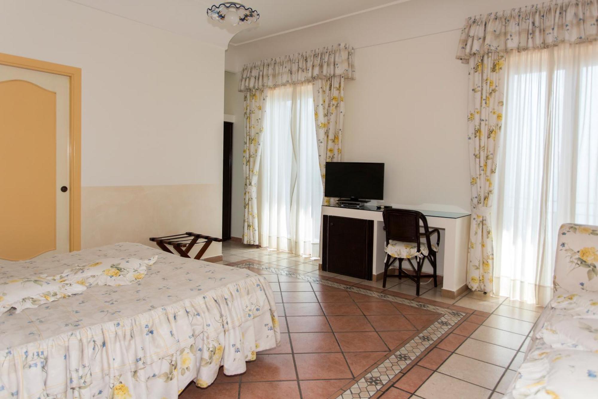 Fico D'India Relais Hotel Furore Ruang foto