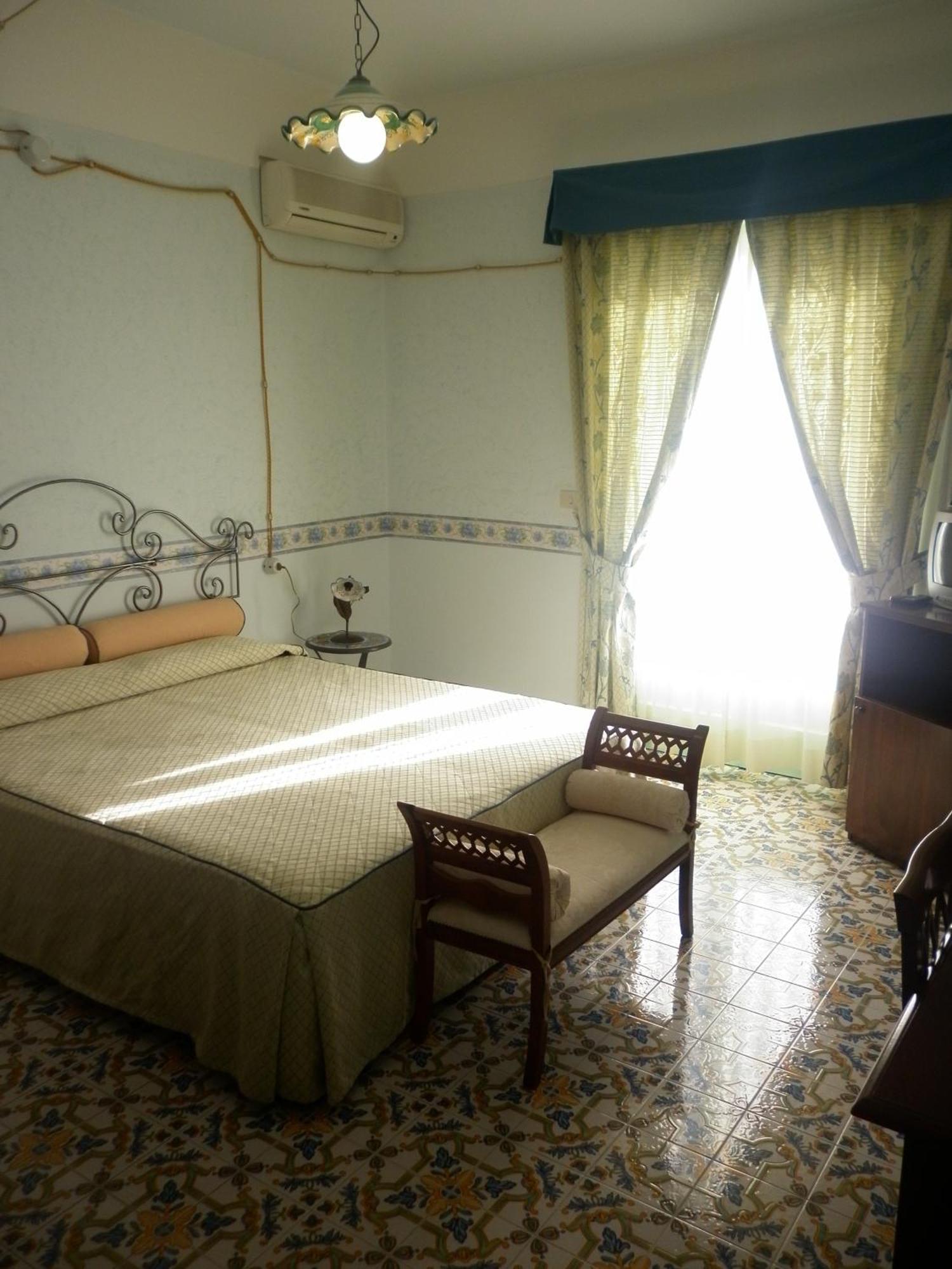 Fico D'India Relais Hotel Furore Ruang foto