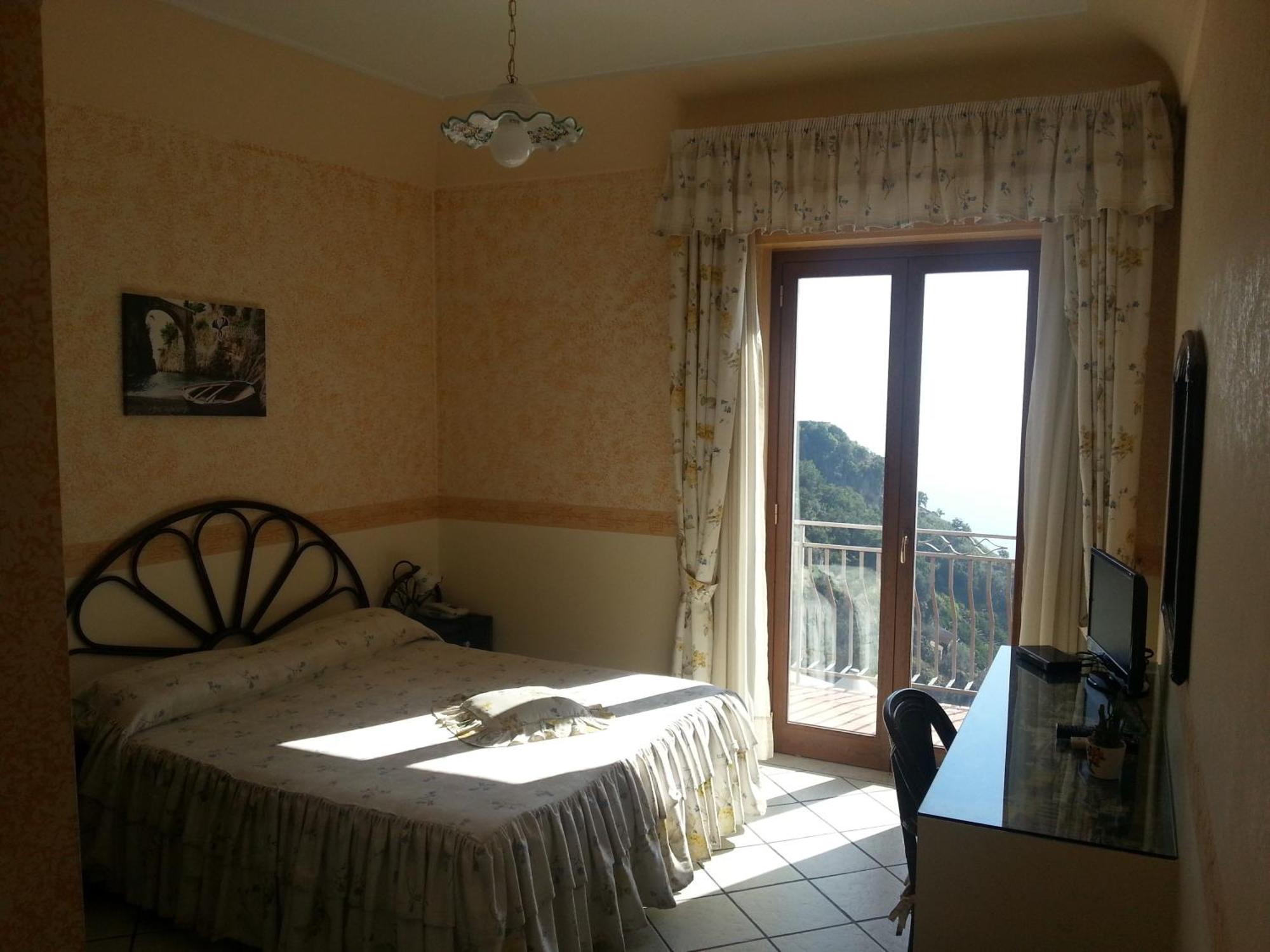 Fico D'India Relais Hotel Furore Ruang foto